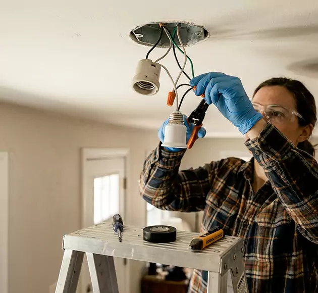 Professional Light Socket Replacement: Your Local Fixture Repair Team in Lithia, FL