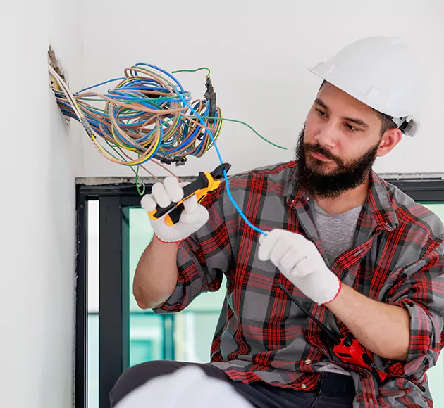 Professional Low Voltage Electrician: Your Local Systems Technician in Lithia, FL